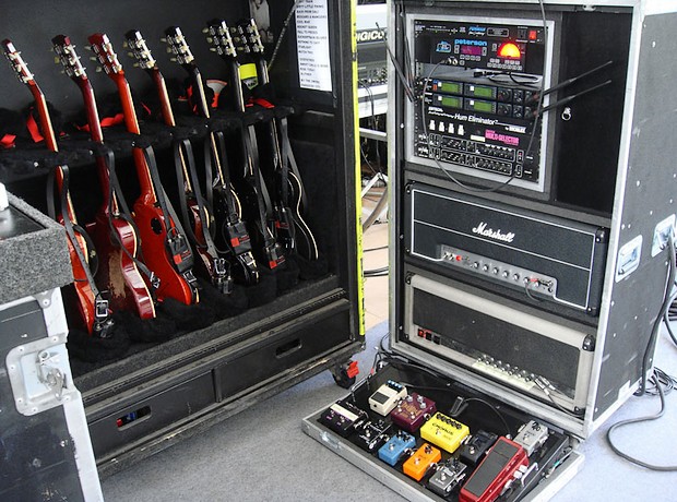 Slash's live gear with Myles Kennedy