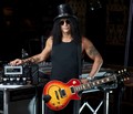 Slash press photo & picture gallery