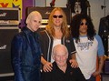 Slash with Johnny 5, Jerry Cantrell and Jim Marshall