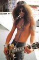 Slash live photo & picture gallery