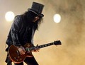 Slash live photo & picture gallery