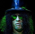 Slash live photo & picture gallery