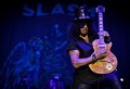 Slash live photo & picture gallery