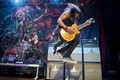 Slash live photo & picture gallery