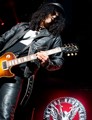 Slash live photo & picture gallery