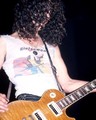 Slash live photo & picture gallery