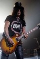 Slash live photo & picture gallery