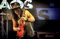 Slash live photo & picture gallery