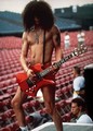 Slash live photo & picture gallery